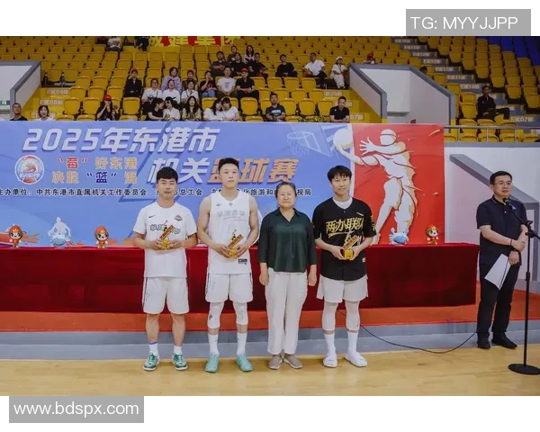 深度对话陈敏篮球人生的启示与成长之路探索 深度对话陈敏篮球人生的启示与成长之路探索